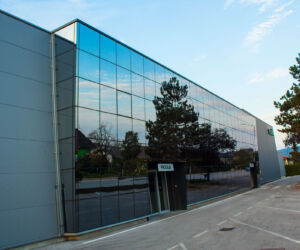 STEKLARSTVO RESNIK KRŠKO